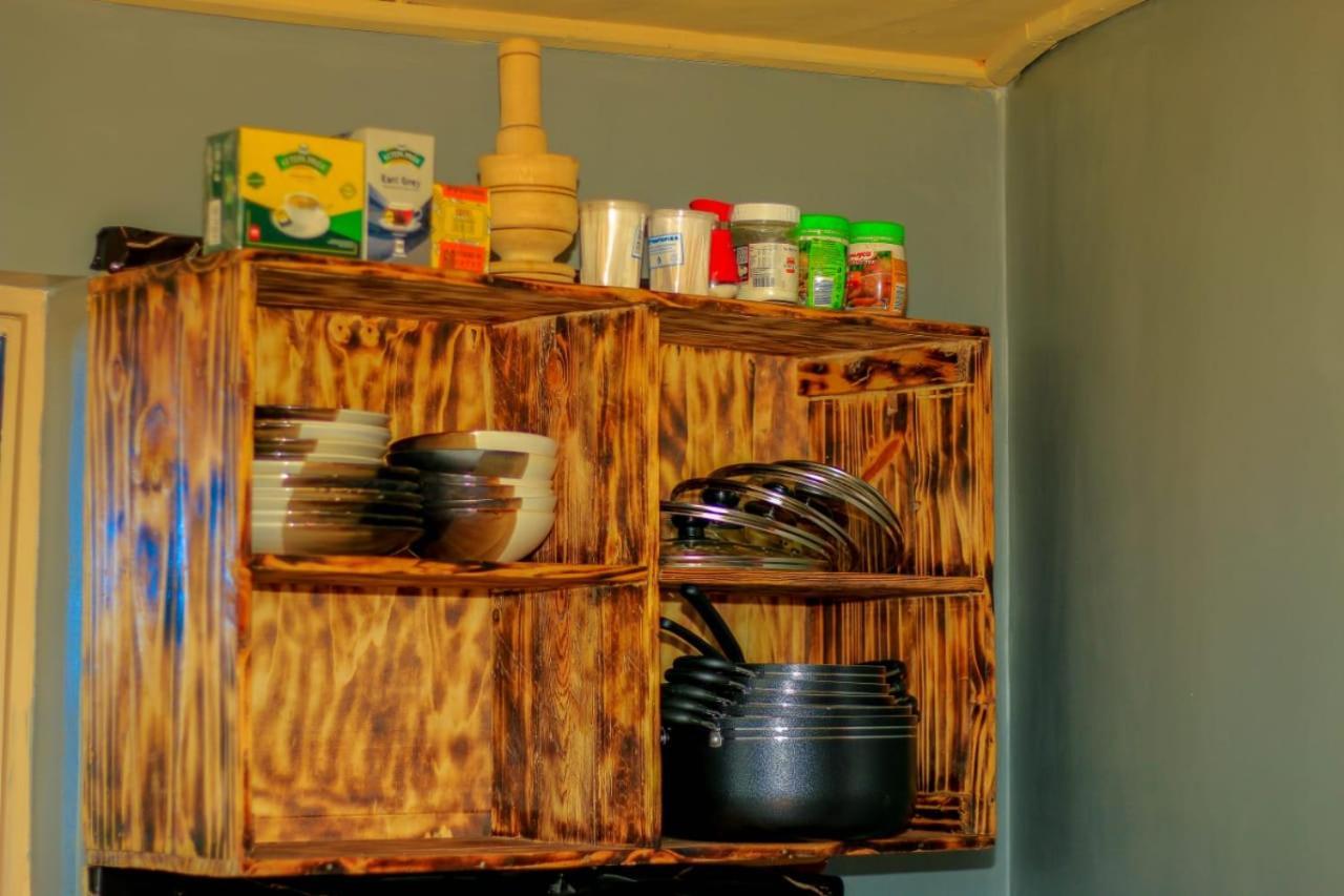Amanya 3-Bedroom Hut アンボセリ エクステリア 写真